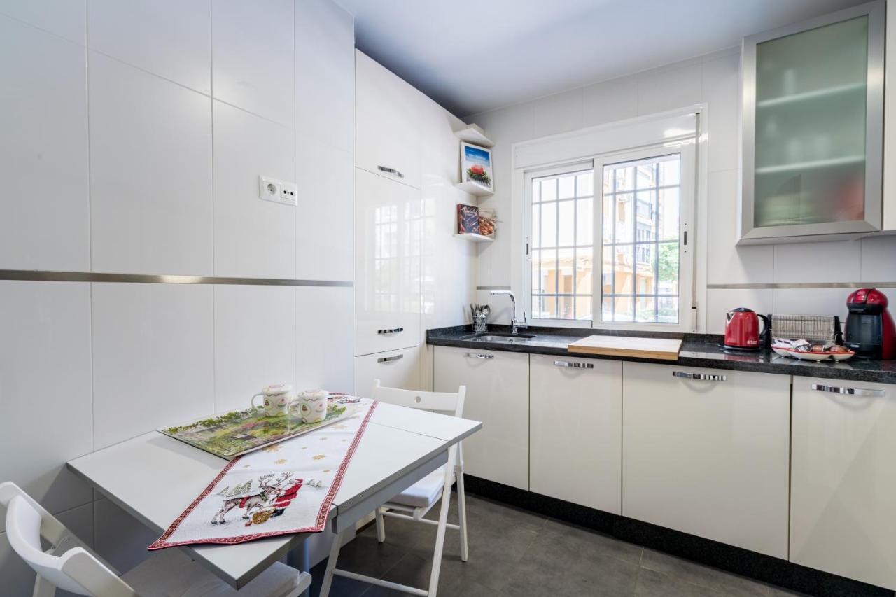 Ferienwohnung Anna - Triana Sevilla Exterior foto